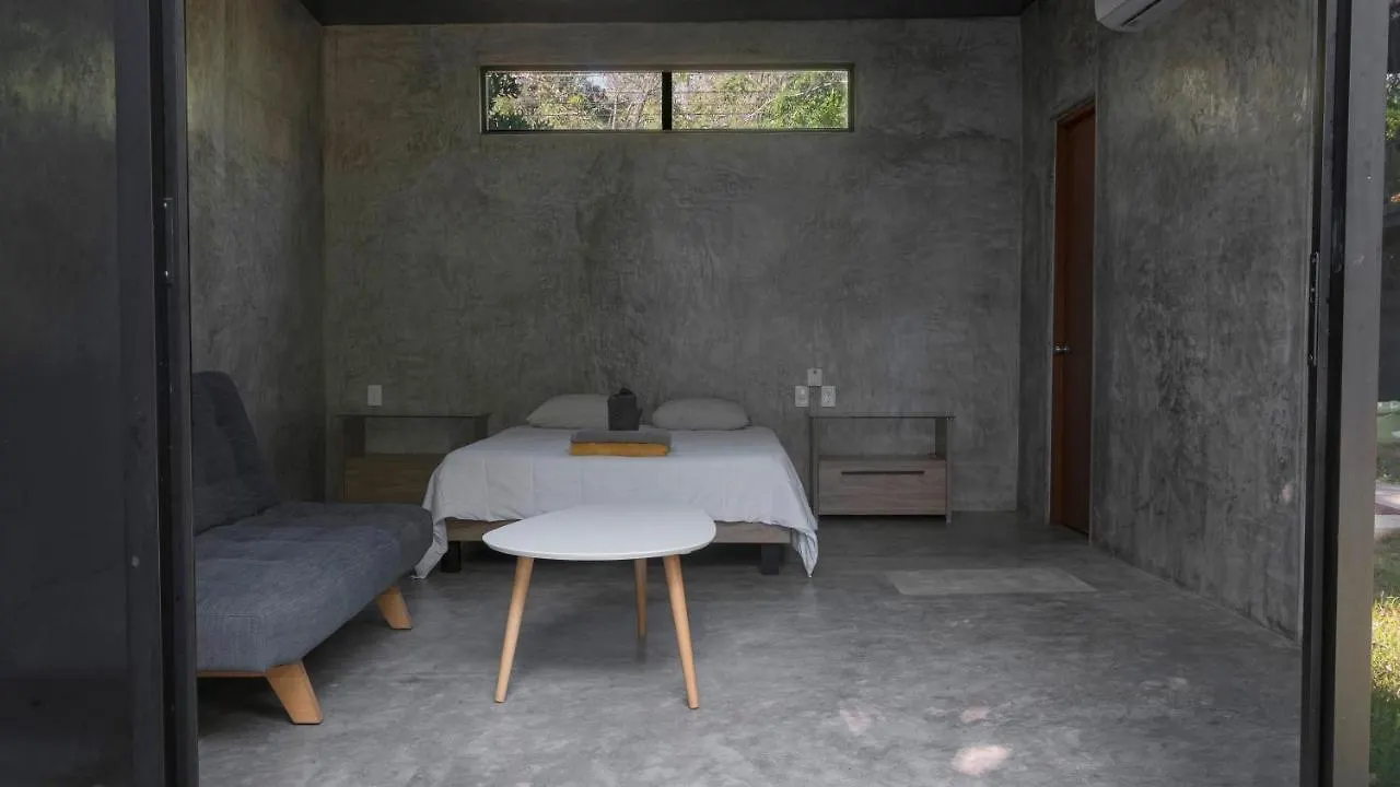 Casa Formato: Tulum Artist Residency Hostel