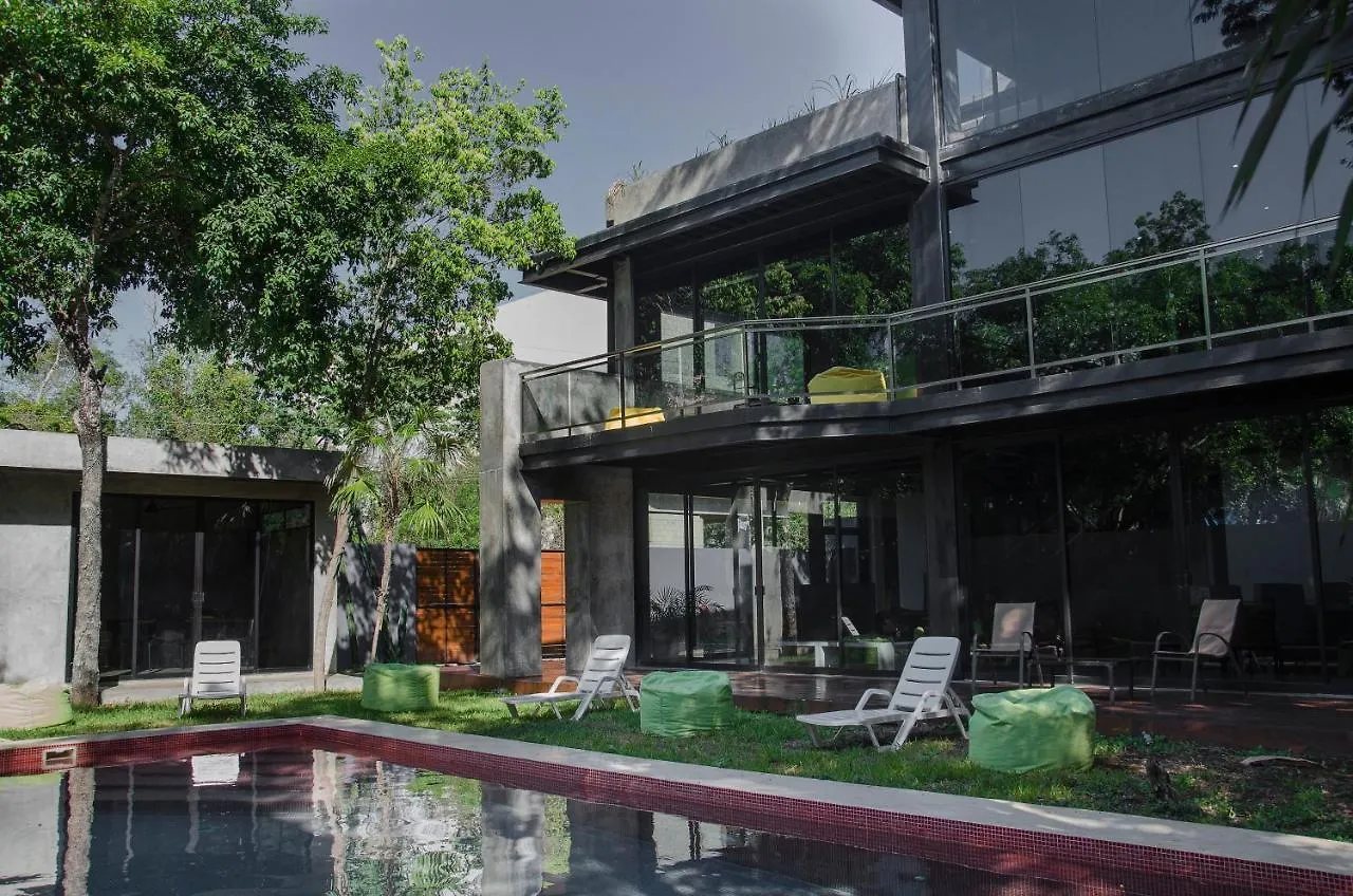 Casa Formato: Tulum Artist Residency Hostel Mexico